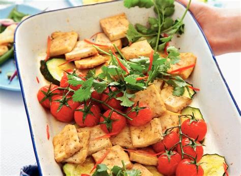 Tofu Met Courgette En Koriander Recept Allerhande Albert Heijn