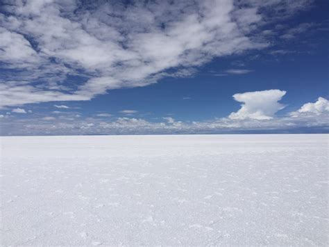 Le Salar D Uyuni Le Plus Grand D Sert De Sel Du Monde Escale De Nuit