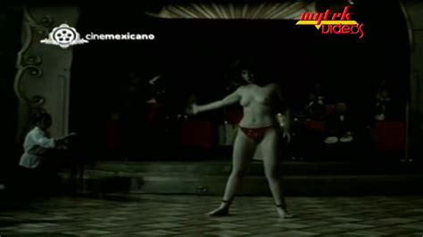 Naked Teresa Alvarez In Adriana Del Rio Actriz
