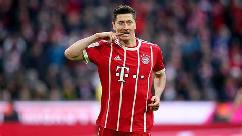 Goldener Schuh Robert Lewandowski Vom FC Bayern Auf Platz Vier