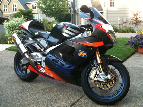 Aprilia Rsv Mille R Moto Zombdrive