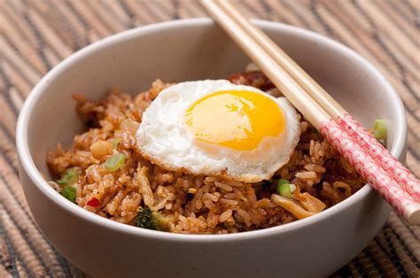 Kimchi Fried Rice Recipe - RecipeDose.com