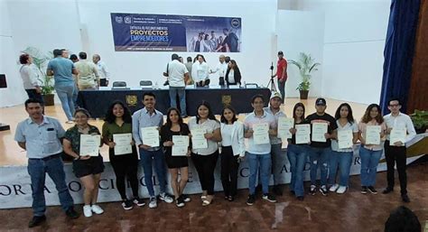 Entregan Reconocimientos A Estudiantes Ganadores Del Proyectos