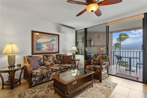 Direct Oceanfront Condo on Maui For Sale - Hawaii Real Estate Market ...