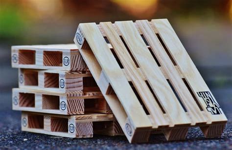 The Need For Recycling Wooden Pallets - pallet services