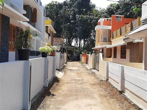 Bhk Sqft House On Cent For Sale At Pallikkara Pazhamthottom