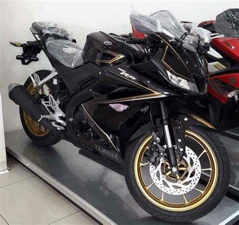 Yamaha R15 V3 0 Dealer Special Edition Spotted In Indonesia Report