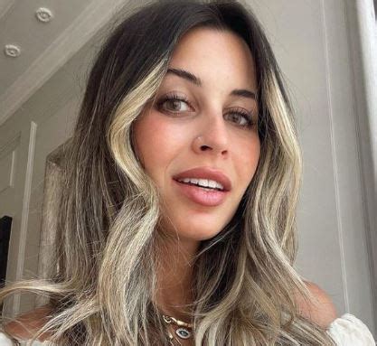 Patricia Palhares Meet Beautiful Girlfriend Of Joao Palhinha Vergewiki