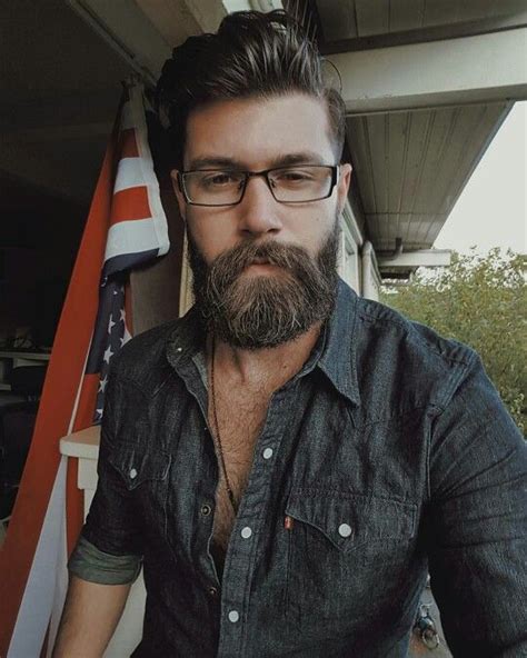 Beard And Eye Glasses Pure Sexiness Beard Styles Beard No Mustache Beard Styles For Men