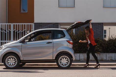 Requisitos Para Conducir Un Coche Sin Carnet