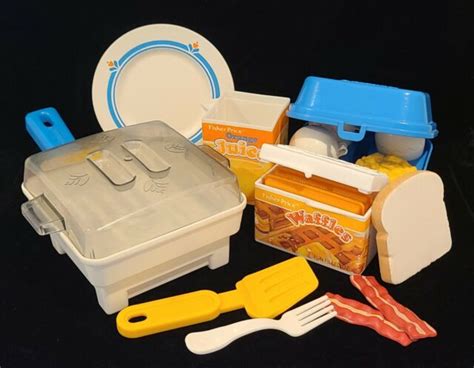 Vintage 1987 Fisher Fun With Food Super Skillet Breakfast Set 2115