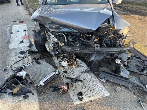 Nesre A U Tunelu Poginuo Mu Karac Izgubio Kontrolu Nad Kolima I