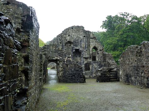 Photographs of Okehampton Castle, Devon, England: Inside the great hall