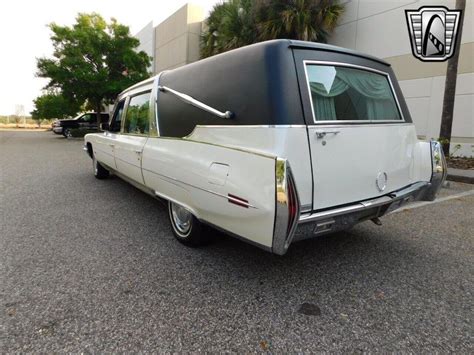 1971 Cadillac Superior Crown Sovereign Landulet Hearse 1 Of 450 Made