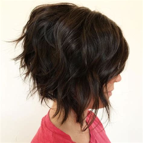 Inverted Wavy Brown Bob Thick Bob Haircut Short Shag Hairstyles Shaggy Haircuts Bobs Haircuts