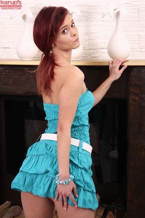 Czech Masturbation Amateur XXX Dessert Picture