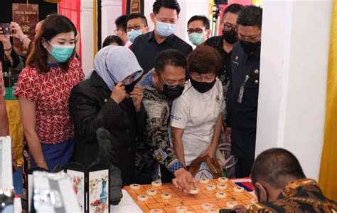 Koleksi Budaya Tionghoa Dipamerkan Di Museum Ssba Metro Indonesia