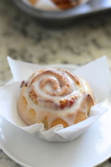 Pancake Mix Raspberry Cinnamon Rolls - Lauren's Latest