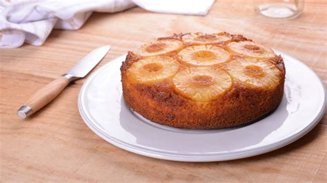 Pastel de piña caramelizada Elena Aymerich Receta Canal Cocina