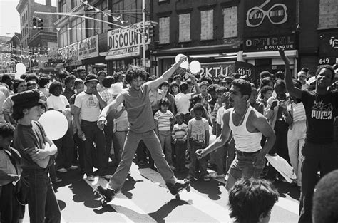 Hip Hop A Brief History How It Went From Bronx Streets To Global Phenomenon Welcome2thebronx