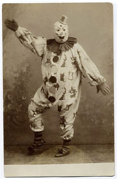 21 Vintage Clown Photos That Will Make Your Skin Crawl Creepy Vintage