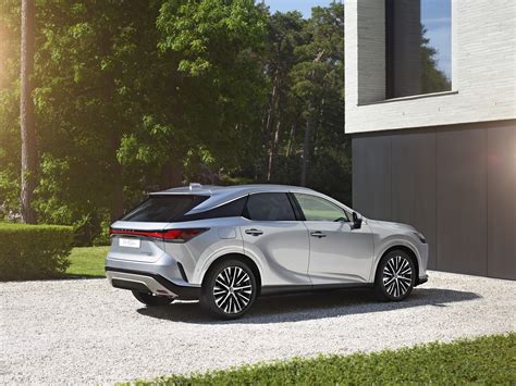 Go further, do more with the all-new Lexus RX 450h+ plug-in hybrid