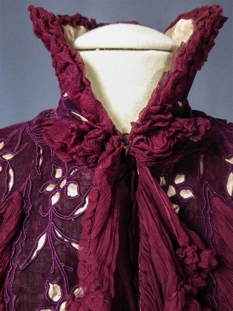 A French Edwardian Couture Evening Silk Cape With Medici Collar Circa