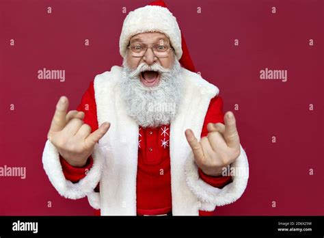 Lustiger Weihnachtsmann Fotos Und Bildmaterial In Hoher Aufl Sung Alamy