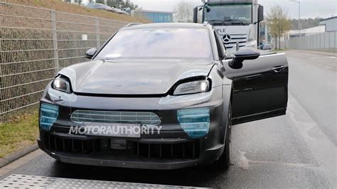 2027 Porsche Cayenne EV Spy Shots