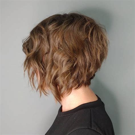 21 Razor Cut Bob Haircut Ideas For A Textured Look