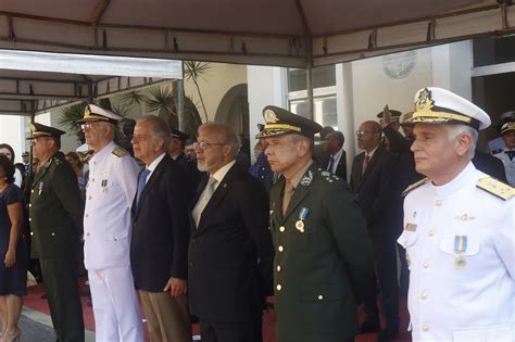 Escola Superior de Guerra celebra 75 anos de dedicação ao ensino de