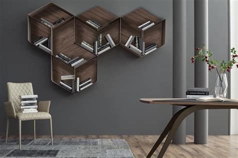 Libreria Componibile Composta Da Cubi In Legno E Metallo IDFdesign