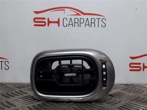 Citroen C3 Picasso Dashboard vents stock | ProxyParts.com