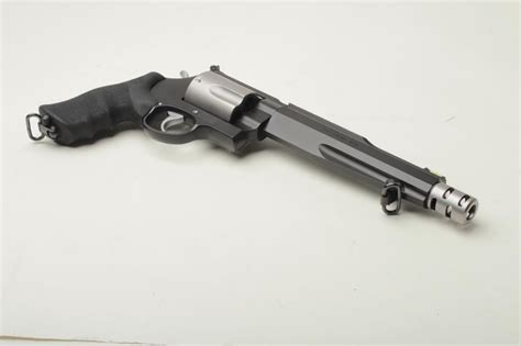 Smith & Wesson Performance Center Model 460XVR Magnum DA revolver, .460 S&W Magnum caliber, 8.75”