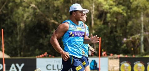 Official Nrl Profile Of Josiah Pahulu For Gold Coast Titans Titans