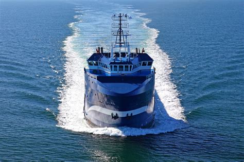 Harvey Gulf Introduces ‘tri Fuel Osv Workboat Commercial Marine