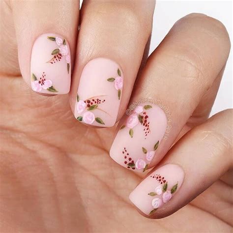 43 Creative Styles For Nude Nails Youll Love The Cuddl Floral