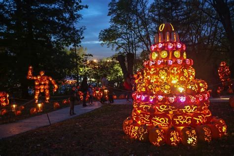 Best Fall Festivals on the East Coast: Famous for Food, Fun, & More!