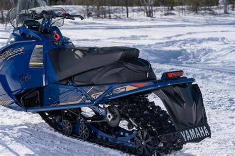 Yamahas Sidewinder Gt Eps Snowmobile Seeks To Outride The Rest