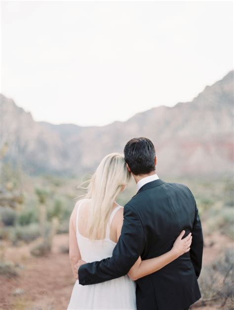 Nevada State Park Desert Elopement Las Vegas Elopement Photographer