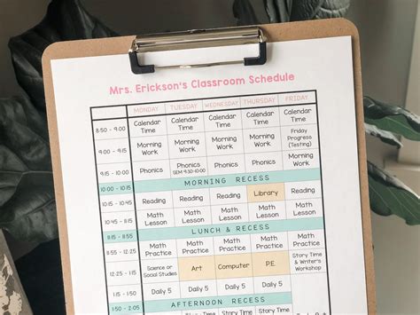 Classroom Schedule Template - The Teacher Wife