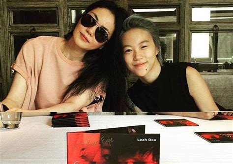 Diva Mum Faye Wong Shows Support For Daughter Leah Dous Singing Debut