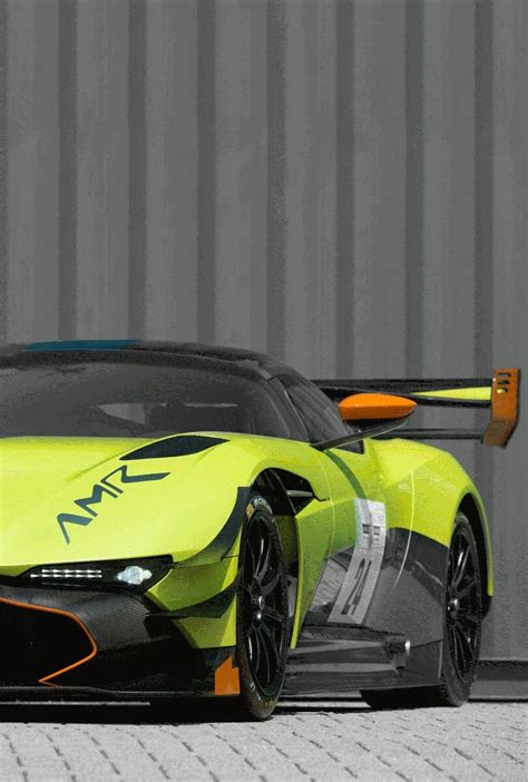 Aston Martin Vulcan AMR PRO