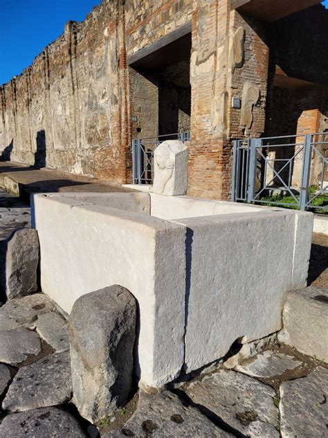 Pompeii Sites On Twitter Su Via DellAbbondanza Larteria Principale