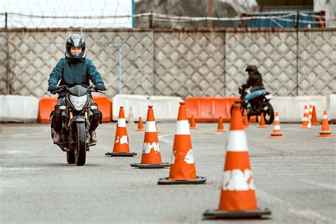 10 Motorcycle Safety Tips | Partzilla.com