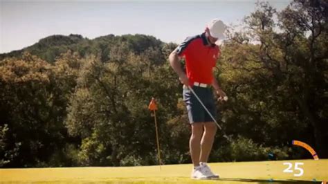 Gareth Bale playing golf - TokyVideo