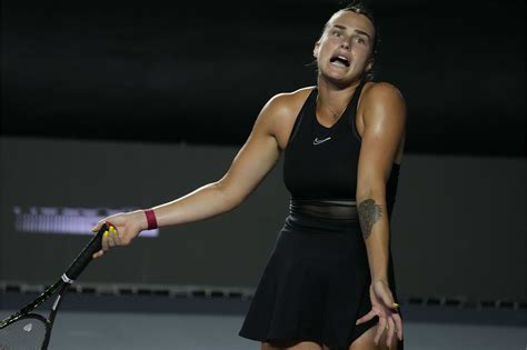 Iga Swiatek Bat Aryna Sabalenka Lors De La Finale WTA Pour Atteindre Le