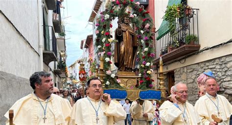 Procesión en honor a San Vicente Ferrer Fiestas de Graus 2022