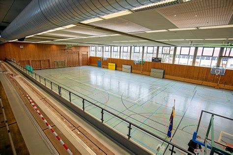 Vier Unternehmen Wollen Neue Sporthalle Bauen