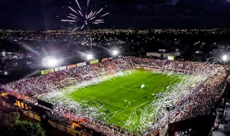 San Martín de Tucumán cumplió 111 años así festejaron los cirujas